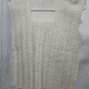 Elegant Cream Knit Women's Top